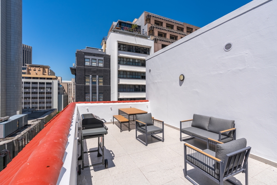 2 Bedroom Property for Sale in Cape Town City Centre Western Cape